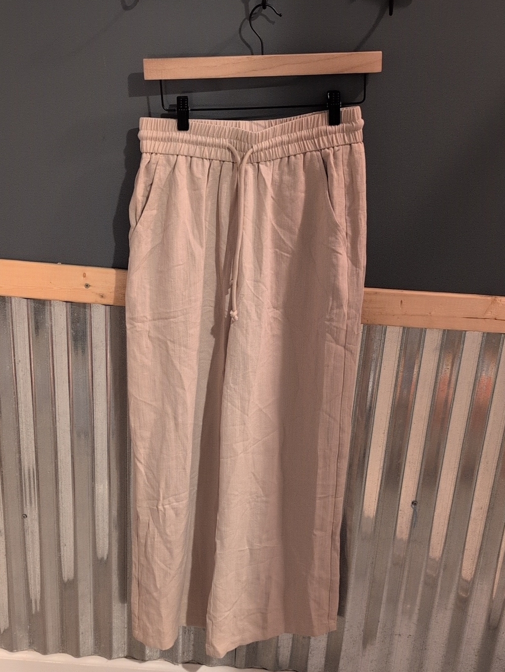 HALARA Cream Wide-Leg Drawstring Sweatpants